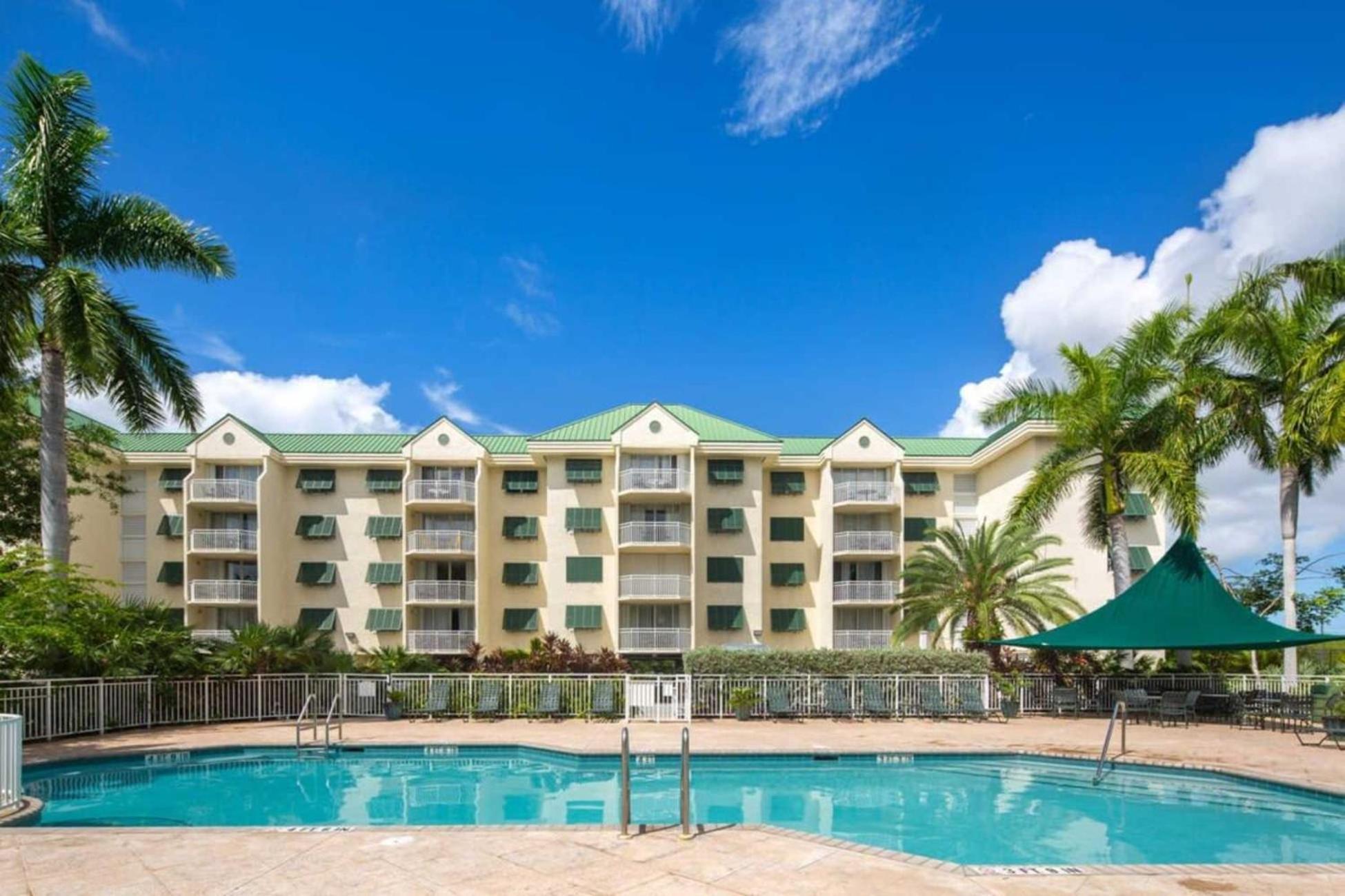 Сasa de vacaciones Tortuga At Sunrise - Heated Pool, Hot Tub & Free Parking Cayo Hueso
