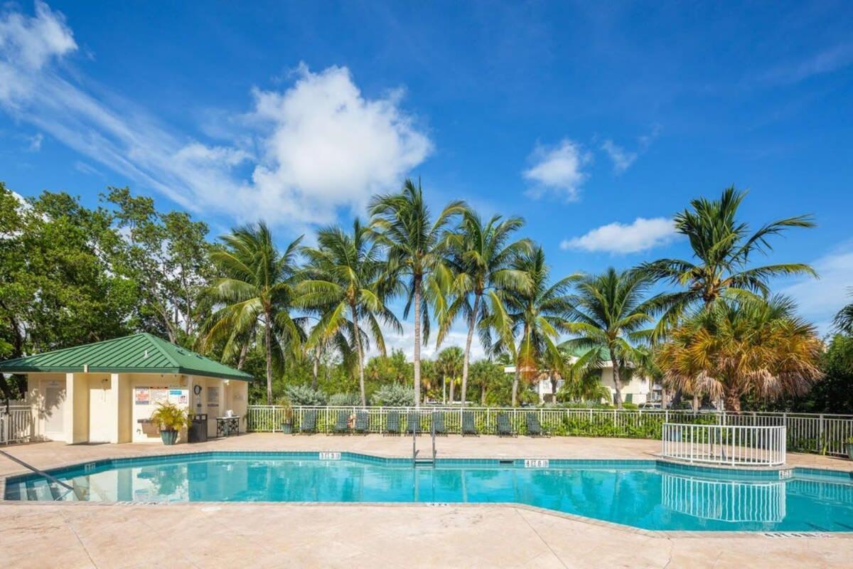 Tortuga At Sunrise - Heated Pool, Hot Tub & Free Parking Hébergement de vacances